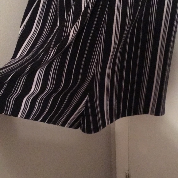 Romper - Picture 2 of 5